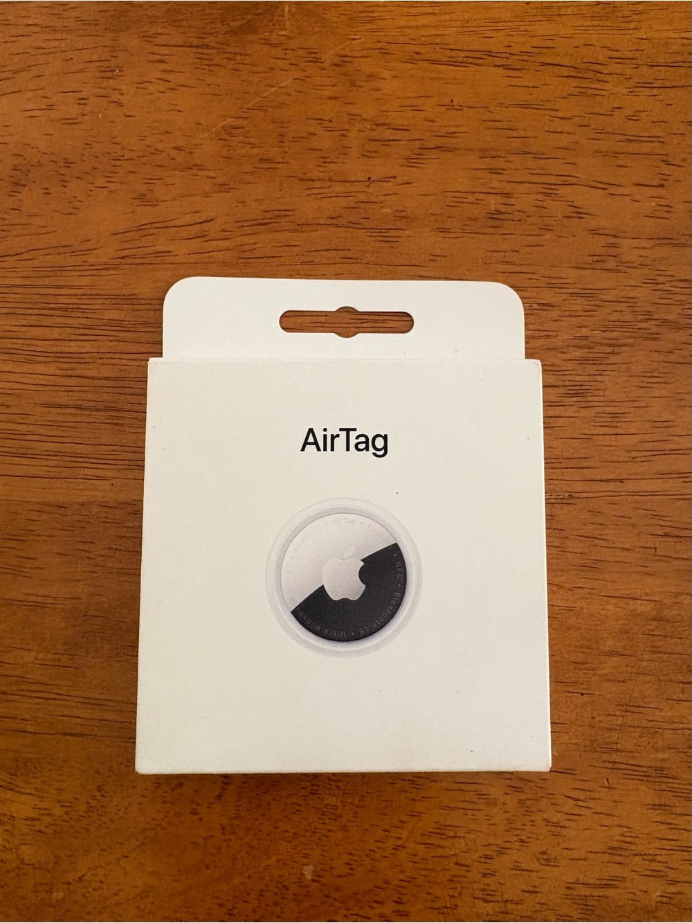 NEW! Apple AirTag